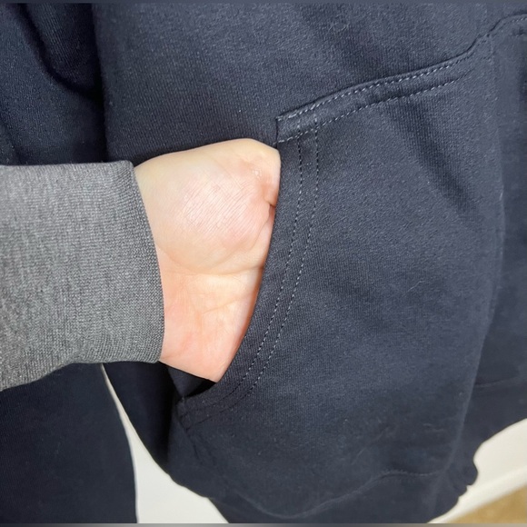 NWOT Woodstock music festival black Gildan Zip up hoodie pockets large - Picture 4 of 7